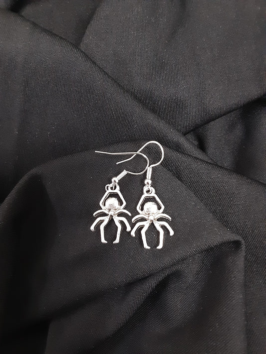 Tiny Spiders earrings
