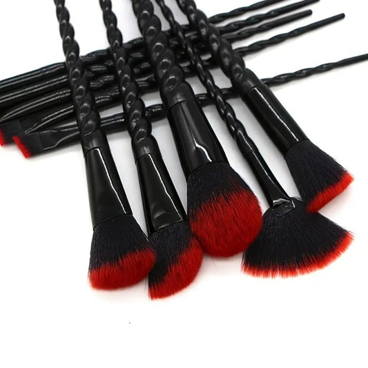 Black and Red Tipped 10 piece brush set with twisted detail in handle. Vegan.